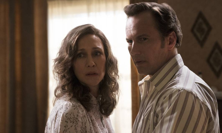 Las versiones cinematográficas de Ed y Lorraine Warren omiten las múltiples investigaciones que señalaron a la pareja real por fraude y por capitalizar historias sin sustento físico. Las versiones cinematográficas de Ed y Lorraine Warren omiten las múltiples investigaciones que señalaron a la pareja real por fraude y por capitalizar historias sin sustento físico.
