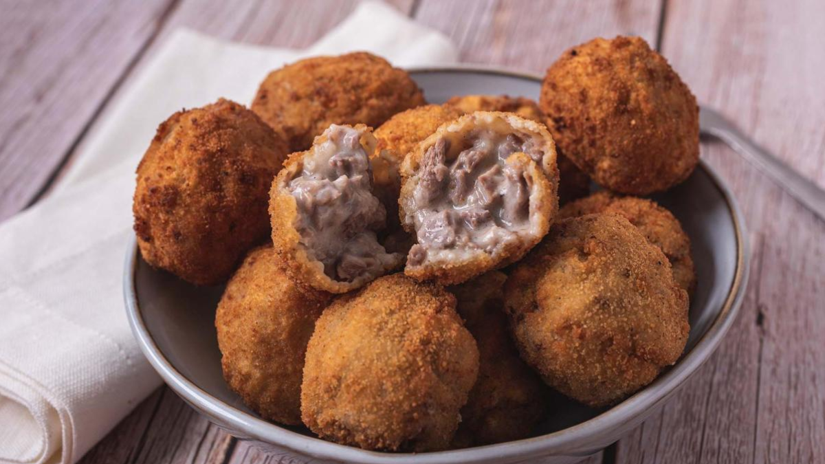 Bitterballen: la receta con ingredientes simples para sorprender en casa