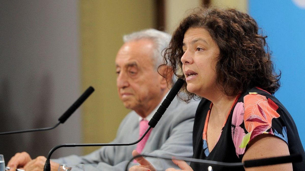 La ministra de Salud dio detalles sobre cómo seguirá&nbsp; su relación con Ginés.