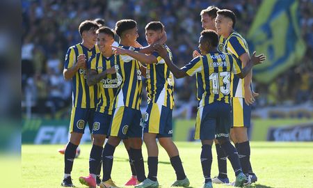 Rosario Central goleó a Platense 4 a 0 en el Gigante de Arroyito. Rosario Central goleó a Platense 4 a 0 en el Gigante de Arroyito.