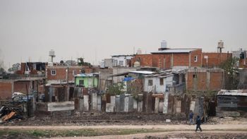 Un informe cuestiona los datos sobre pobreza que difundió el INDEC: ¿qué dice?
