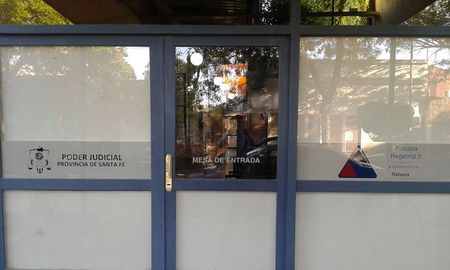 La Unidad Fiscal de Rafaela investiga a los responsables del local y a los asistentes a la fiesta. La Unidad Fiscal de Rafaela investiga a los responsables del local y a los asistentes a la fiesta.