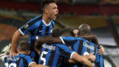 Inter se metió en la final con una actuación fenomenal de Lautaro Martínez