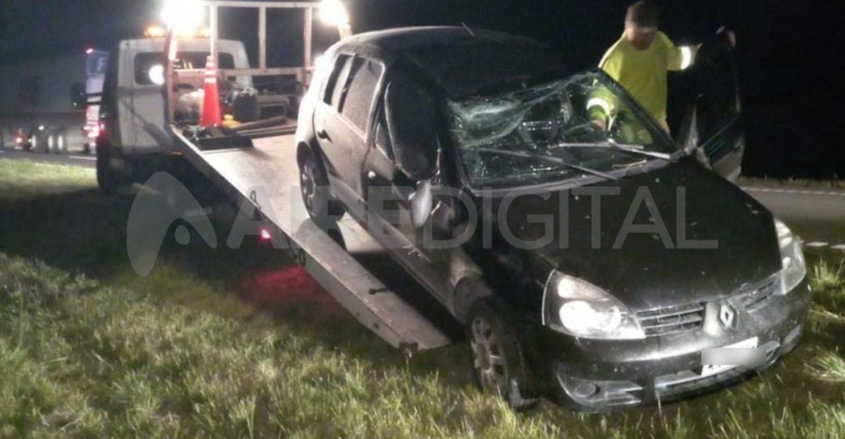 En el vehículo iba a bordo una pareja oriunda de la ciudad de Paraná.