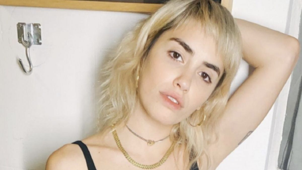 La cantante decidió aprovechar su viaje a Madrid para hacerse un tattoo en su antebrazo con un gran significado.&nbsp;