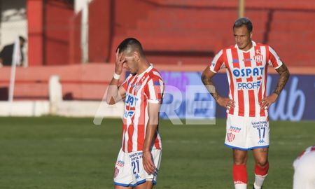 Unión perdió con Atlético Tucumán y no pudo alcanzar la Zona Campeonato de la Copa Diego Maradona. Jugará la Zona Complementaria. Unión perdió con Atlético Tucumán y no pudo alcanzar la Zona Campeonato de la Copa Diego Maradona. Jugará la Zona Complementaria.