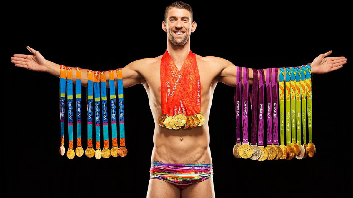 Michael Phelps y sus 28 medallas olímpicas: en su brazo derecho