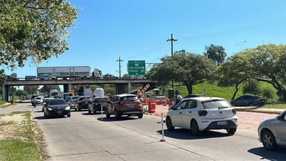Caos de tránsito en Santa Fe: obras en la Autopista generan demoras en el acceso al Puente Carretero