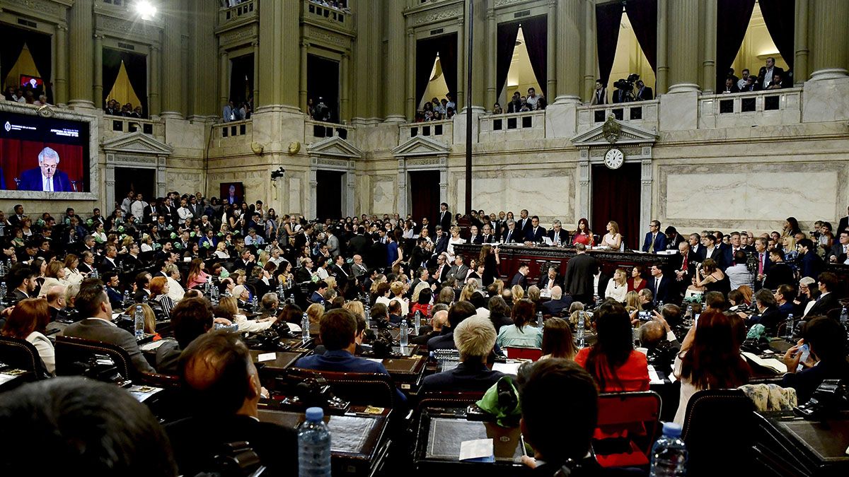 Un discurso de tono moderado y sin anuncios económicos