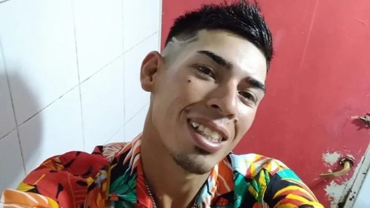 Un adolescente de 13 años baleo a un remisero y mató a un joven para robarle las zapatillas