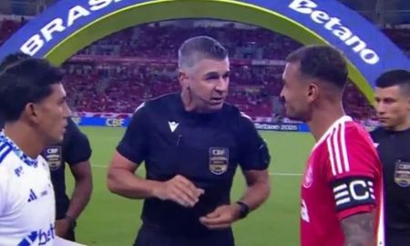 La frase viral de un árbitro: Es fútbol, no una Iglesia La frase viral de un árbitro: Es fútbol, no una Iglesia