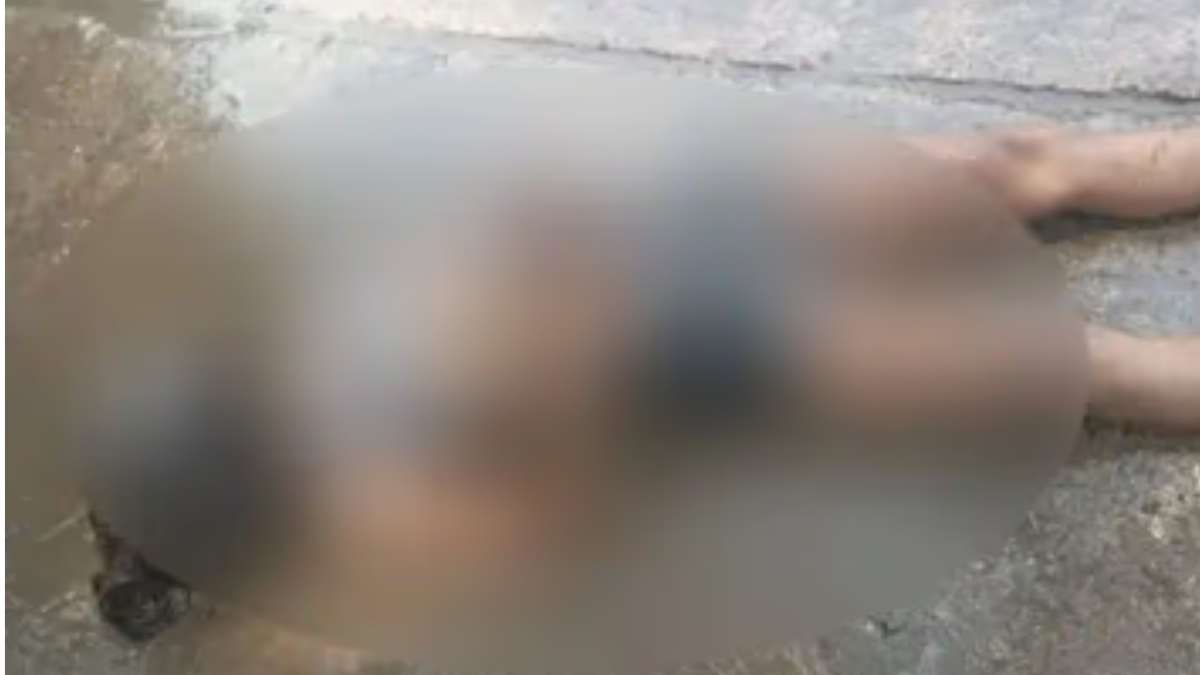 Vecinos de la zona fueron testigos de una escena estremecedora cuando una mujer fue arrojada a la vía pública.