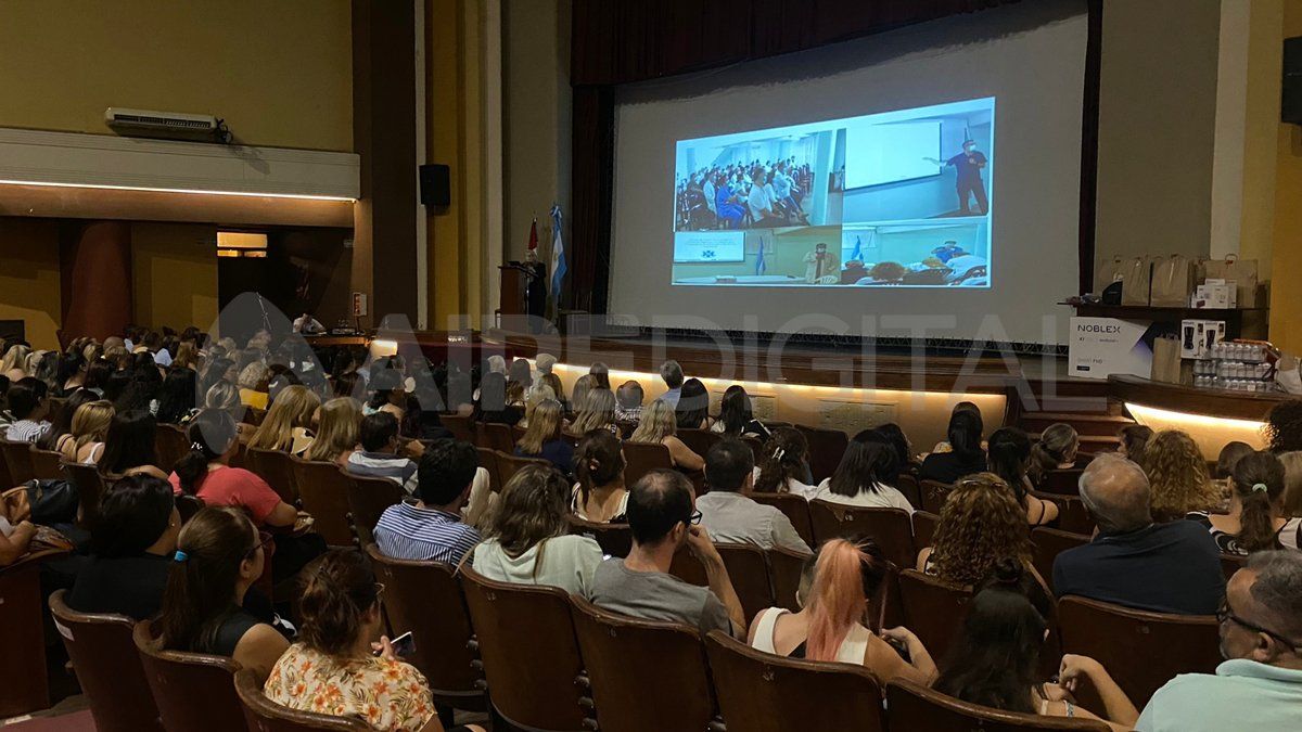 El Hospital Cullen reconoció a sus empleados por su labor en pandemia.&nbsp;