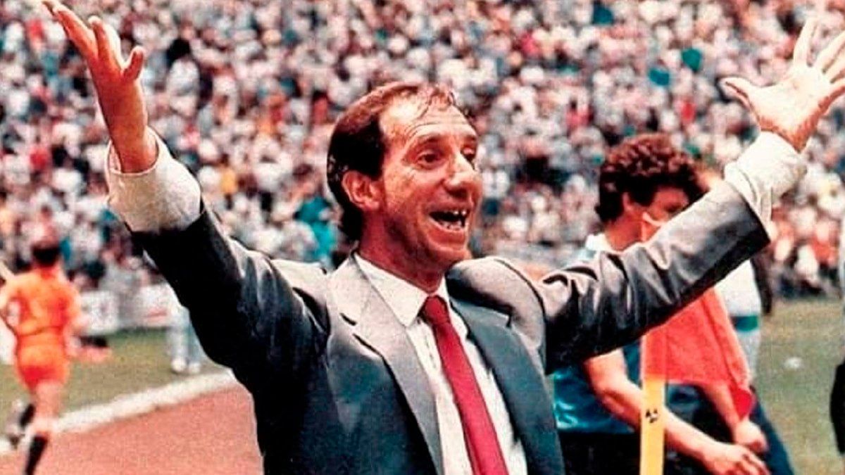 “Mi vida la dediqué al fútbol y a la medicina para estar arriba. Dejé muchas cosas. Tocar este tema siempre me pone mal