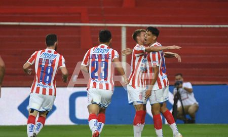 Unión buscará seguir de racha positiva en el torneo local, visitando a Atlético Tucumán a partir de las 21:15. Unión buscará seguir de racha positiva en el torneo local, visitando a Atlético Tucumán a partir de las 21:15.