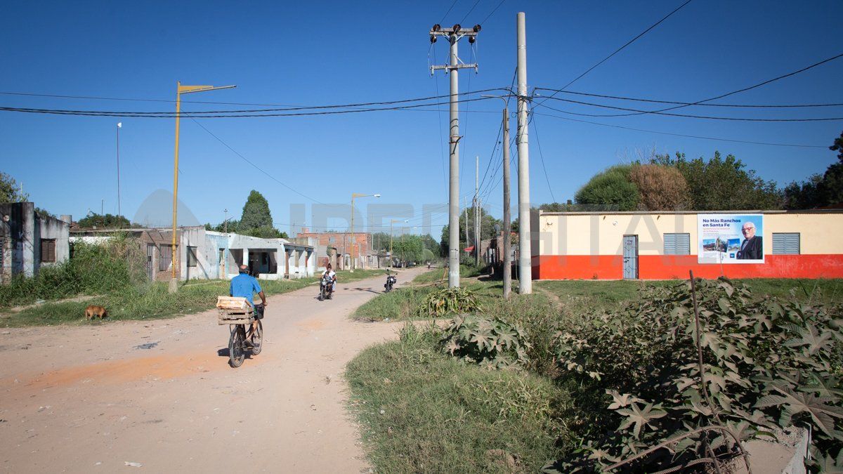 Una de las comunidades indígenes está instalada en el barrio Las Lomas.