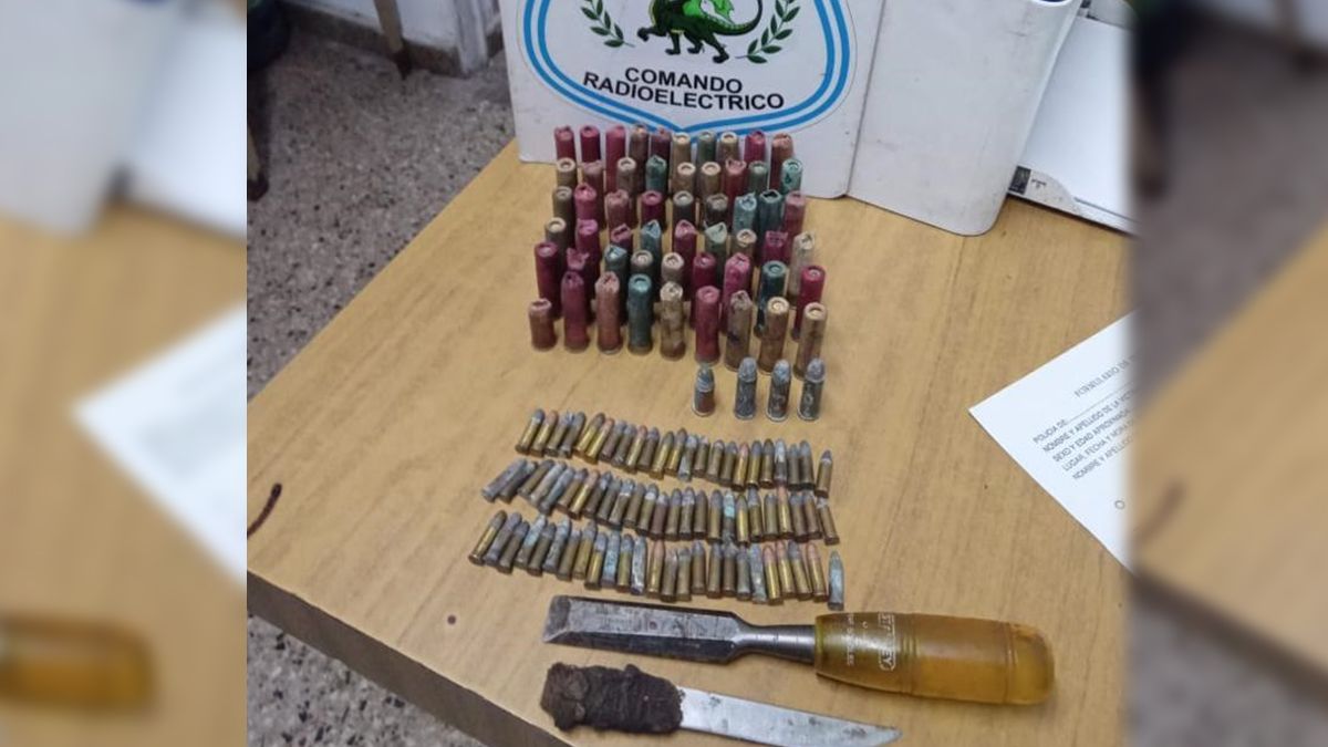 El material balístico fue secuestrado por el personal policial.