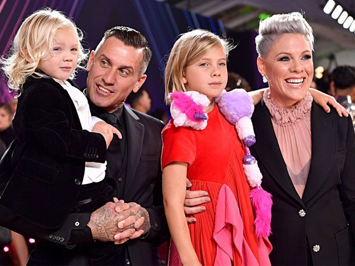 Pink y su familia.