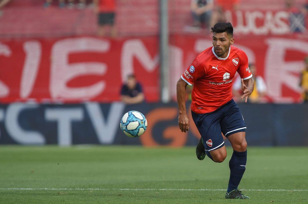 Silvio Romero se desgarró y no jugará con Independiente por lo que resta de este año y principios del 2021.