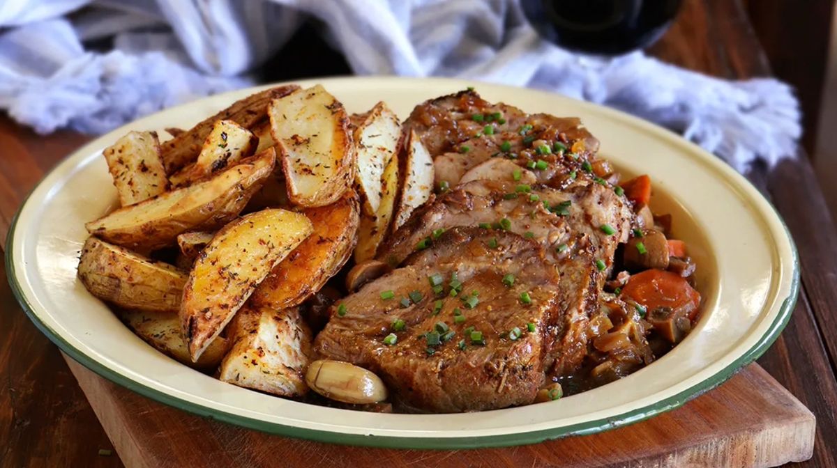 Receta de cerdo a la cacerola con verduras que no necesita horno.
