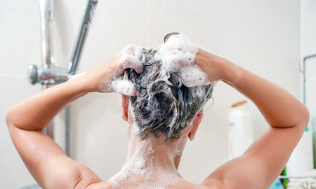 Al tener múltiples propiedades naturales, es cada vez más apetecida por las mujeres para el cuidado de su cabello. Al tener múltiples propiedades naturales, es cada vez más apetecida por las mujeres para el cuidado de su cabello.