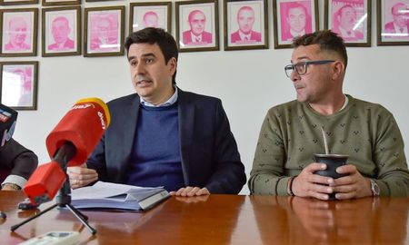 Eduardo Toniolli, diputado nacional, estuvo en Chabás. Eduardo Toniolli, diputado nacional, estuvo en Chabás.