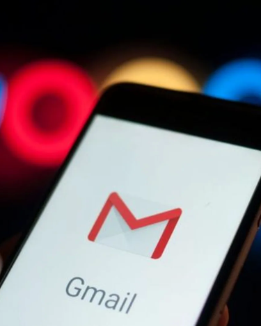 La integración obligatoria del número de teléfono permite a Google centralizar la identidad del usuario y evitar la creación sistemática de cuentas gratuitas con fines de almacenamiento extra. La integración obligatoria del número de teléfono permite a Google centralizar la identidad del usuario y evitar la creación sistemática de cuentas gratuitas con fines de almacenamiento extra.