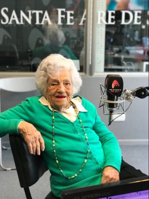 Berta: sufrió la dictadura y con 103 años sigue defendiendo la democracia