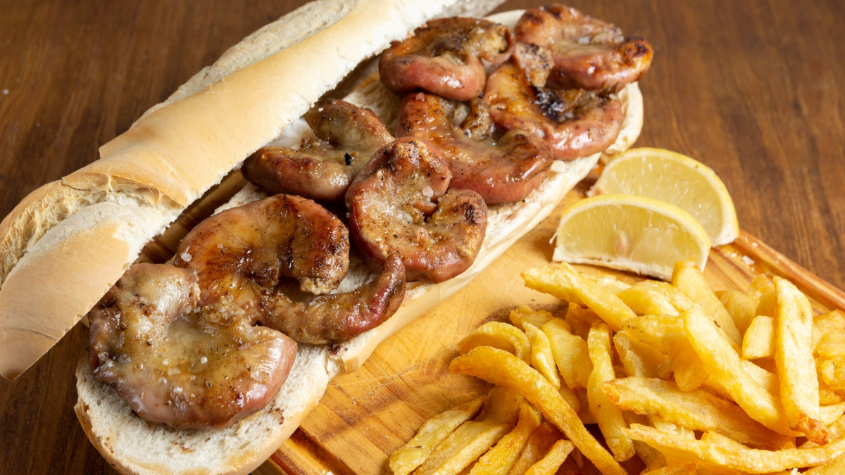 Cómo cocinar chinchulines a la parrilla: secretos para lograr un sabor excepcional