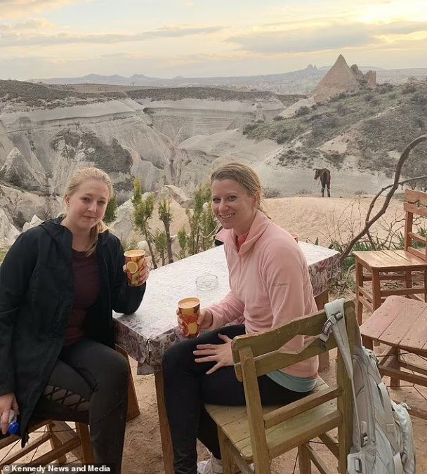 Las nuevas amigas decidieron disfrutar al máximo de su estancia en Turquía.