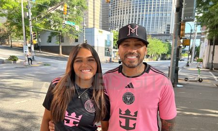 En Estados Unidos ya se pueden ver a hinchas de todo el mundo que alentarán a la Selección Argentina. En Estados Unidos ya se pueden ver a hinchas de todo el mundo que alentarán a la Selección Argentina.