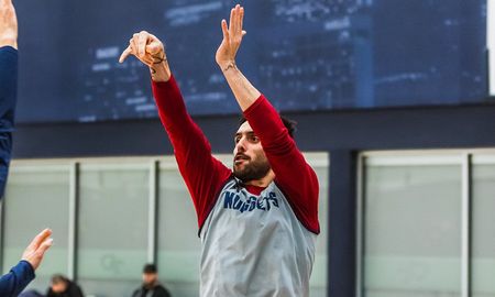Facundo Campazzo está cerca de volver a la NBA luego de que Dallas Mavericks le hayan ofrecido un contrato por una temporada. Facundo Campazzo está cerca de volver a la NBA luego de que Dallas Mavericks le hayan ofrecido un contrato por una temporada.