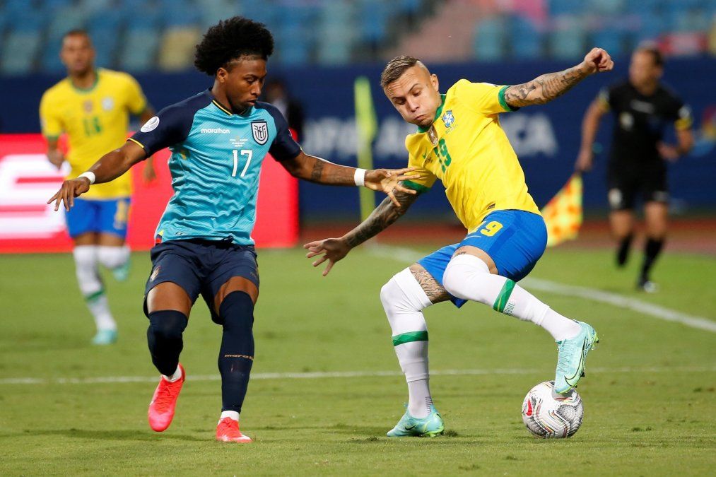 Ecuador, de Gustavo Alfaro, recibirá al clasificado Brasil con la idea de acercarse a Qatar