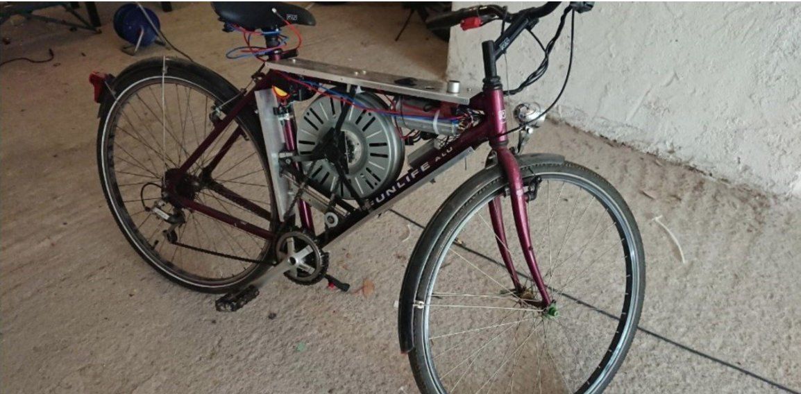 As&iacute; es la bicicleta el&eacute;ctrica que utiliza un motor de lavarropas y tiene una velocidad superior a los 100 km/h.