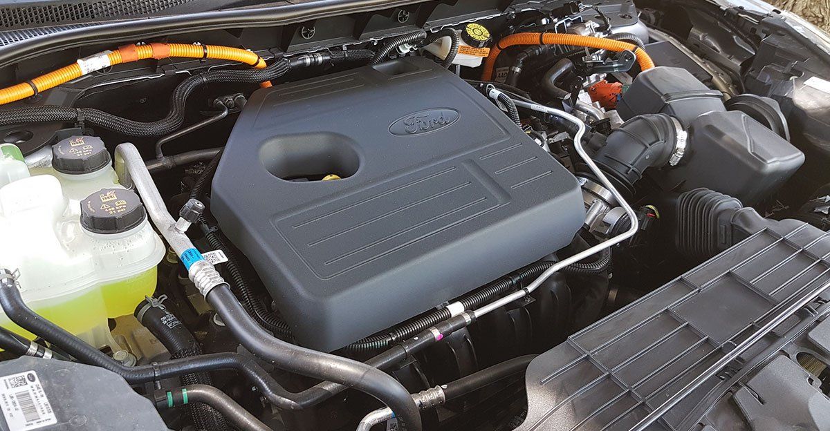 Avalancha de SUV Ford lanzó una nueva versión de la Kuga híbrida