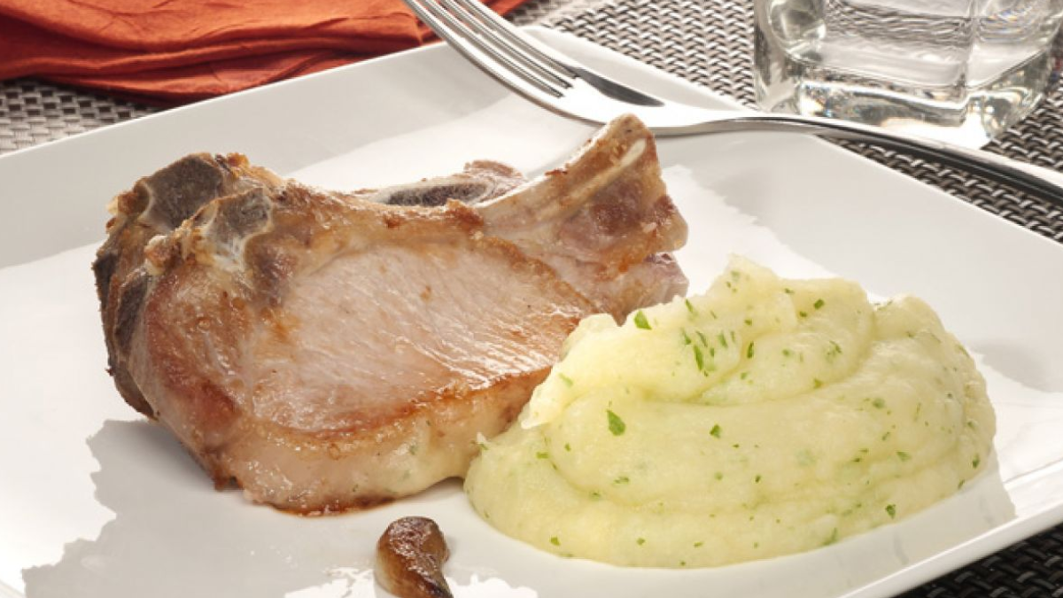 Cómo preparar costeletas de cerdo: la rica receta de Cocineros Argentinos