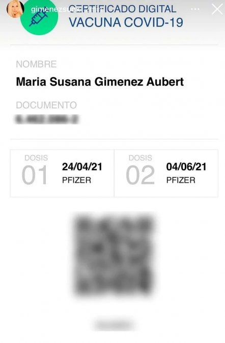 Certificado de vacunación de Susana Giménez, publicado por error en su cuenta de Instagram.