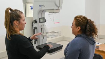 Las mamografías se triplicaron en Santa Fe en Octubre Rosa: se registraron cifras históricas
