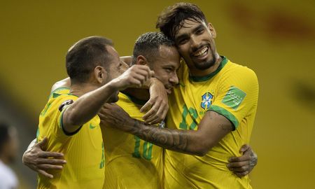 Tite dio a conocer a los convocados de Brasil para disputar la doble fecha de Eliminatorias Sudamericanas ante Uruguay y Argentina. Tite dio a conocer a los convocados de Brasil para disputar la doble fecha de Eliminatorias Sudamericanas ante Uruguay y Argentina.