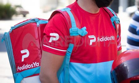 Advierten que motochorros usan la ropa de repartidores para delinquir. Advierten que motochorros usan la ropa de repartidores para delinquir.