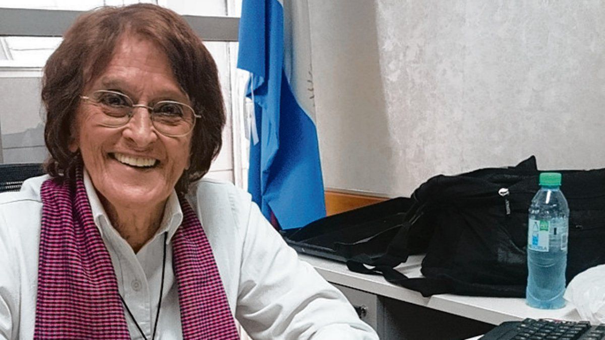 El velatorio de Alcira Argumedo se realizará desde las 12 en el Salón Pasos Perdidos del edificio del Congreso nacional.