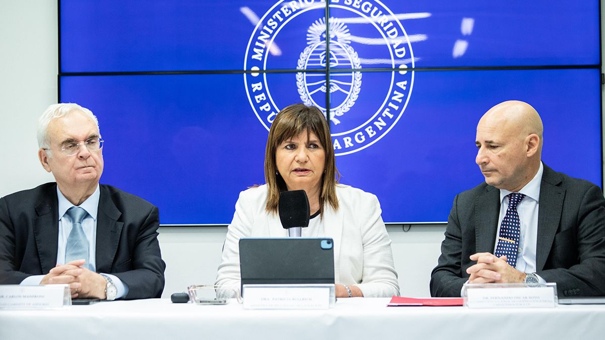 La ministra Bullrich aseguró que el reglamento, dispuesto mediante una resolución, será publicada en el Boletín Oficial. La ministra Bullrich aseguró que el reglamento, dispuesto mediante una resolución, será publicada en el Boletín Oficial.