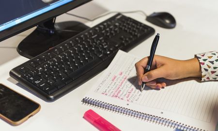 La encuesta se realizó entre el 24 de junio y el 3 de julio y fue respondida por familias en base a una muestra representativa a nivel nacional de escuelas primarias comunes de gestión estatal en ámbitos urbanos. La encuesta se realizó entre el 24 de junio y el 3 de julio y fue respondida por familias en base a una muestra representativa a nivel nacional de escuelas primarias comunes de gestión estatal en ámbitos urbanos.