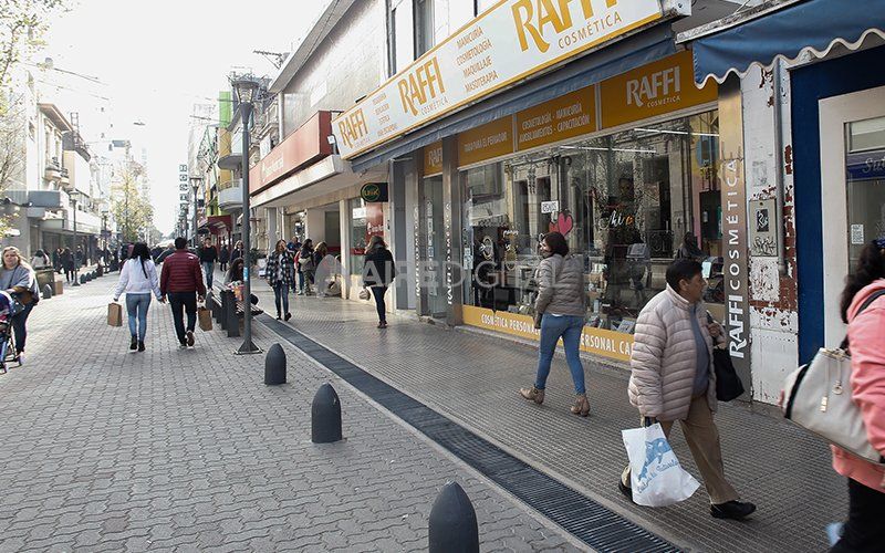 Se sabe que los s&aacute;bados por la ma&ntilde;ana suele ser el momento ideal para realizar compras. Por eso el municipio resolvi&oacute; realizar los operativos en ese momento.