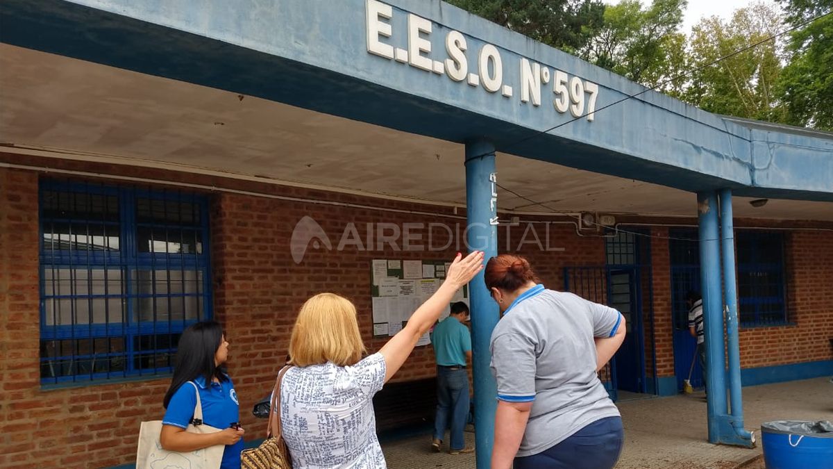 Escuela Secundaria Orientada N&ordm; 597. Robos y destrozos