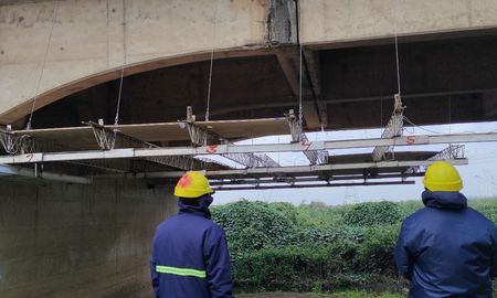 Las obras en el Puente Carretero continúan demoradas y no llegaron ni al 50%. Las obras en el Puente Carretero continúan demoradas y no llegaron ni al 50%.