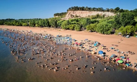 Escapada a 4 playas argentinas de río que son ideales para empezar el 2025. Escapada a 4 playas argentinas de río que son ideales para empezar el 2025.
