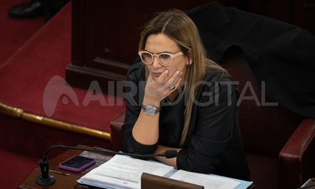 La diputada del bloque Somos Vida, Amalia Granata, criticó la votación de la Cámara baja a la reforma jubilatoria. La diputada del bloque Somos Vida, Amalia Granata, criticó la votación de la Cámara baja a la reforma jubilatoria.