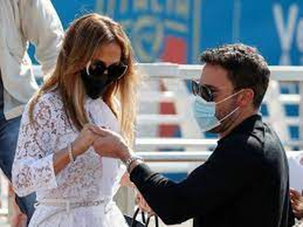 Ben Affleck no descarta casarse con Jennifer López.