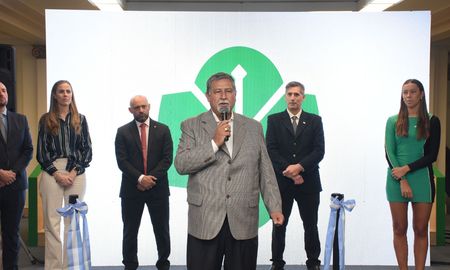 El Banco Santa Fe inauguró su innovador centro de negocios en Santa Fe. El Banco Santa Fe inauguró su innovador centro de negocios en Santa Fe.
